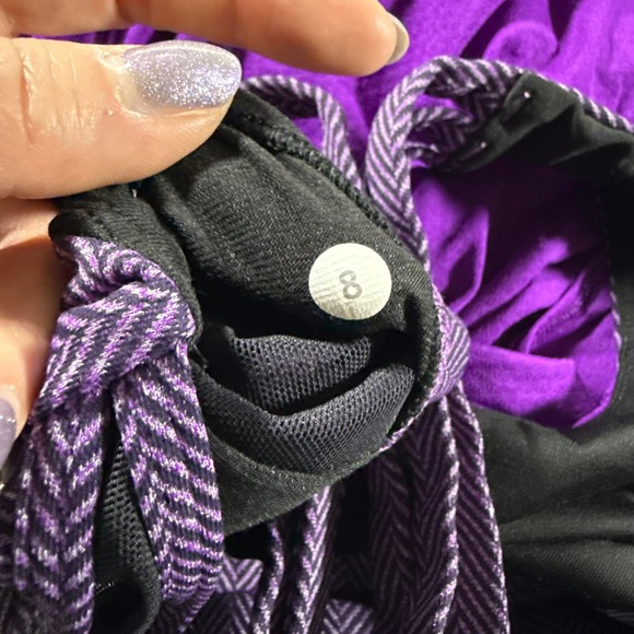 Lululemon No Limits Tank Top Purple Herringbone Built In Bra Size 8 Yoga Gym - Picture 6 of 6